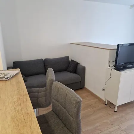Apartment Aix *